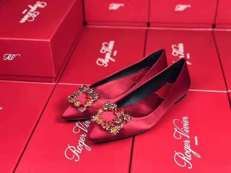 Roger Vivier Flower Strass Buckle Satin Flats Roger Vivier Flower Strass Buckle Satin Flats