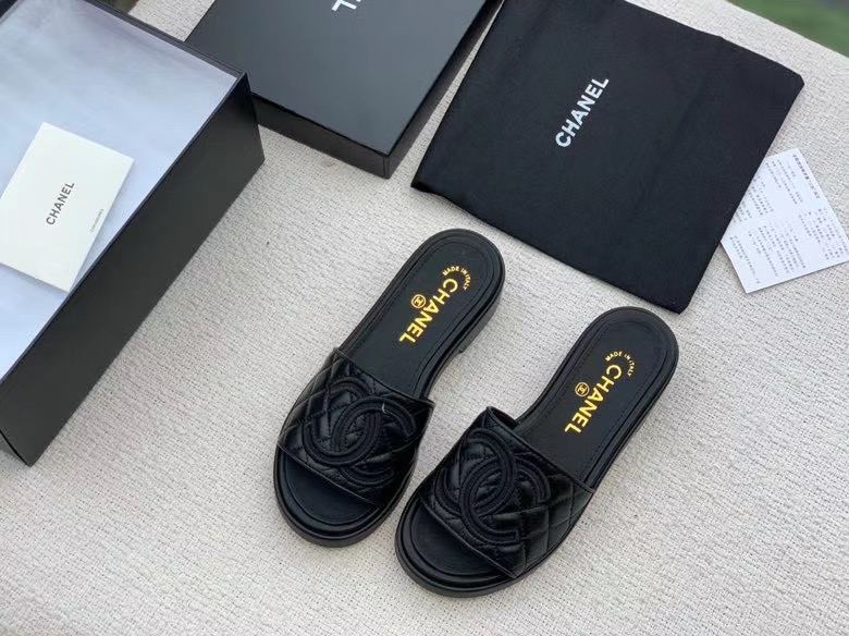 Chanel Mules Lambskin Black