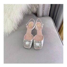 RV Flower Strass Buckle Sandals In Satin