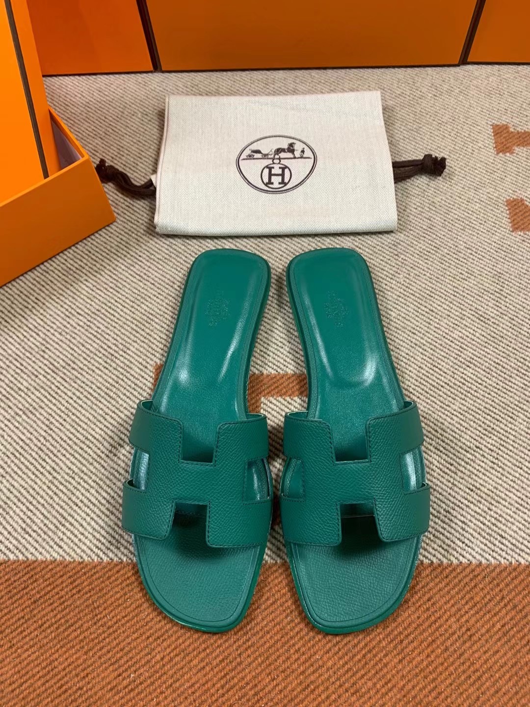 Hermes Oran Epsom Malachite