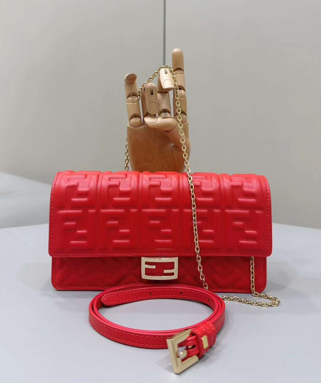 Fendi Wallet On Chain Baguette
