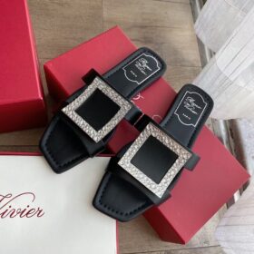 RV Bikiviv' Strass Flats