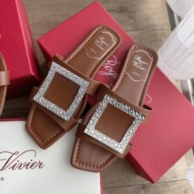 RV Bikiviv' Strass Flats