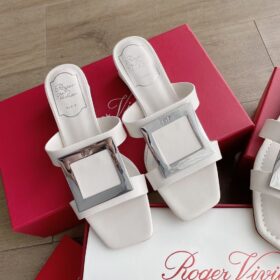 RV Bikiviv' Metal Buckle Flats