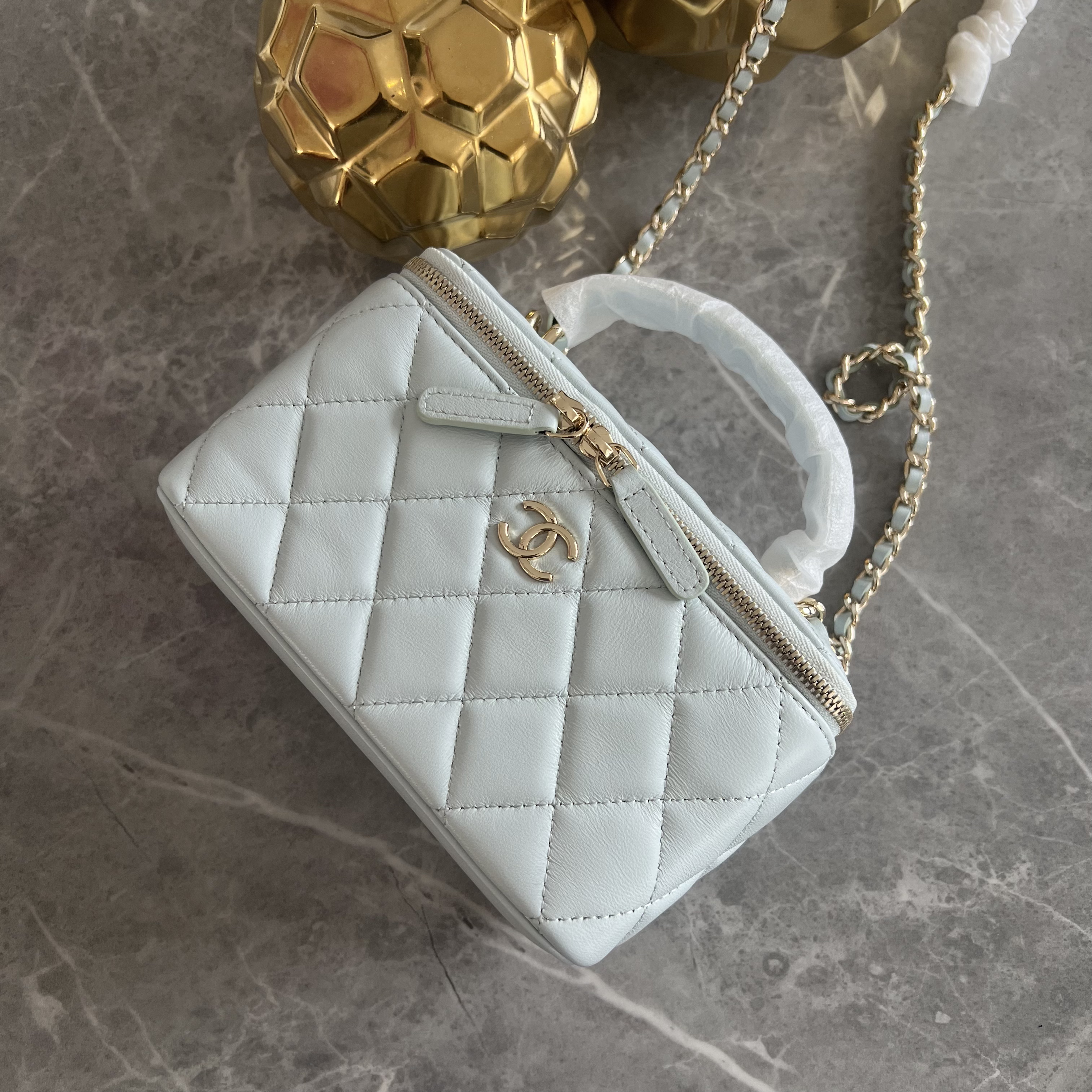 Chanel-Vanity-With-Chain