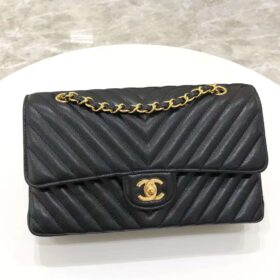 Chanel Classic Double Flap Chevron Black Medium
