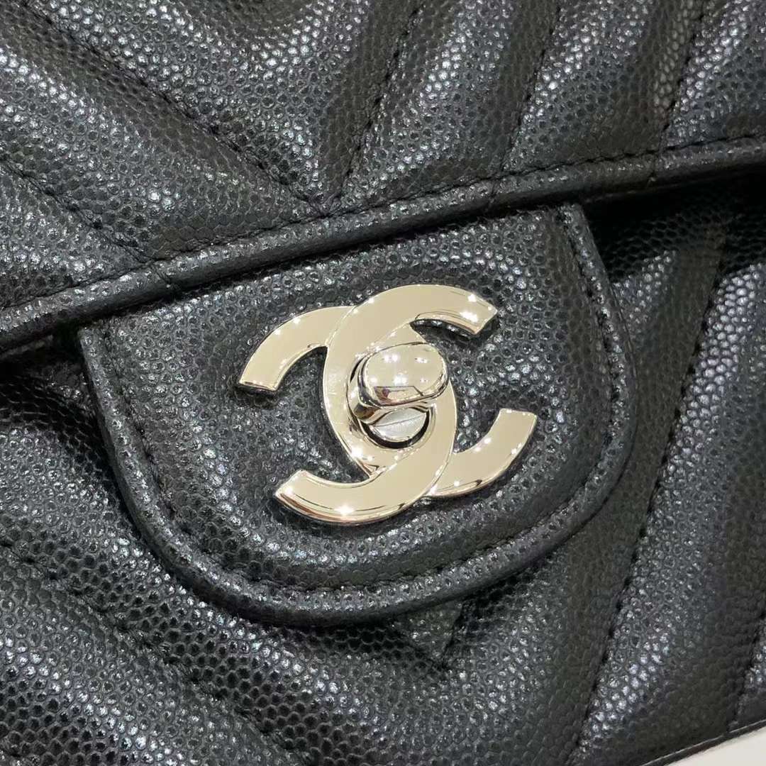 Chanel Classic Double Flap Chevron Black Medium Chanel Classic Double Flap Chevron Black Medium