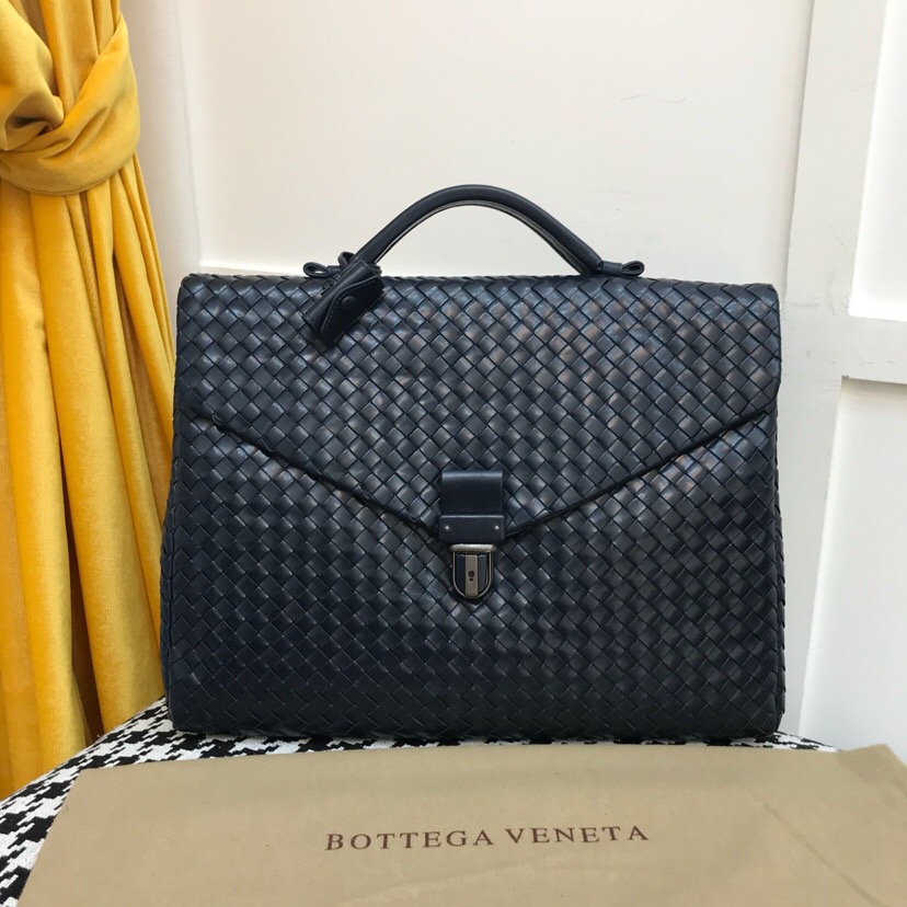 BV Intrecciato Briefcase