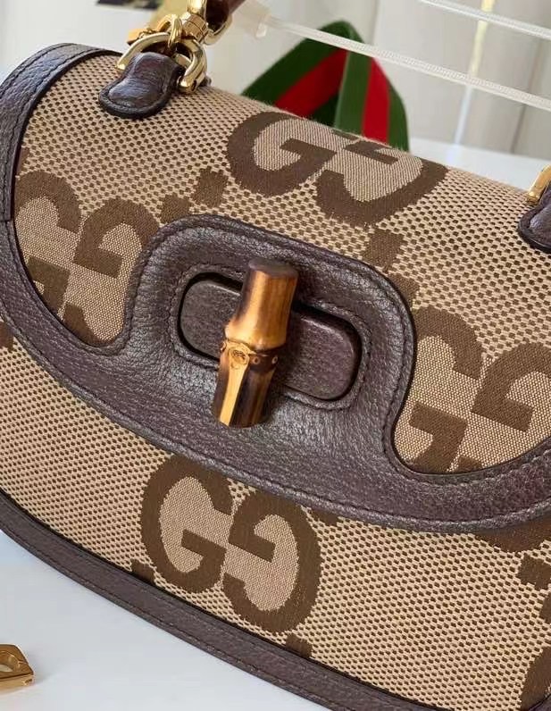 Gucci Small Jumbo GG Bag With Bamboo Gucci Small Jumbo GG Bag With Bamboo