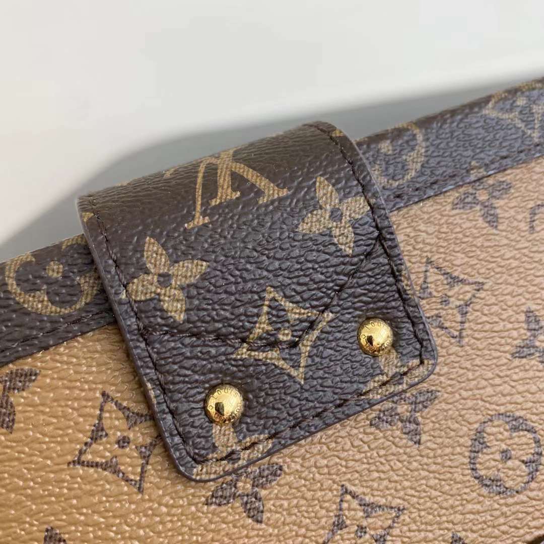 Louis Vuitton Petite Malle Monogram Reverse Louis Vuitton Petite Malle Monogram Reverse