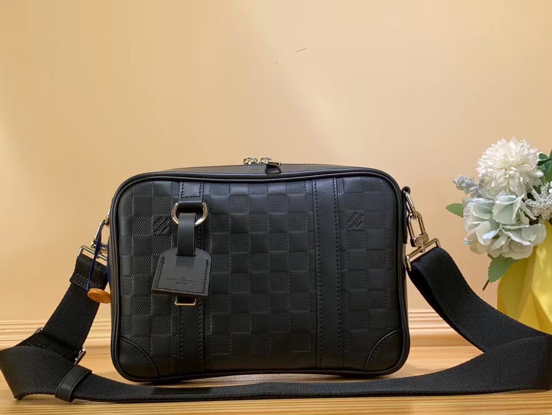 LV Sirius Messenger