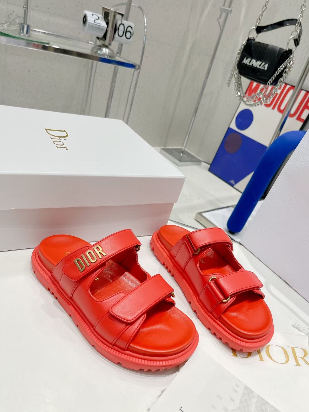Dior Act Slide