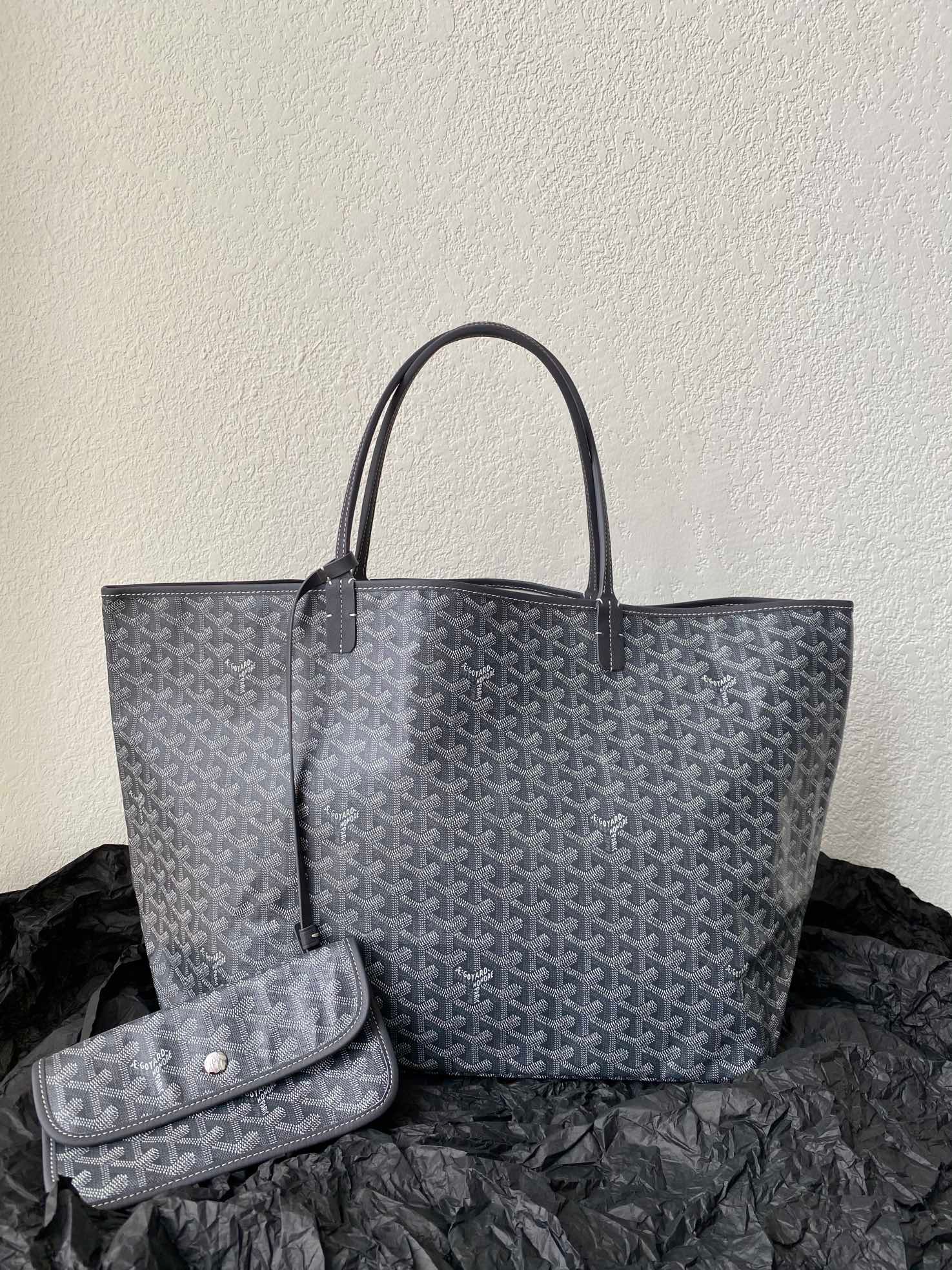 Goyard St Louis GM Grey