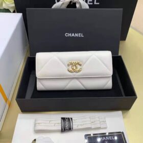 Chanel 19 Long Zipped Wallet