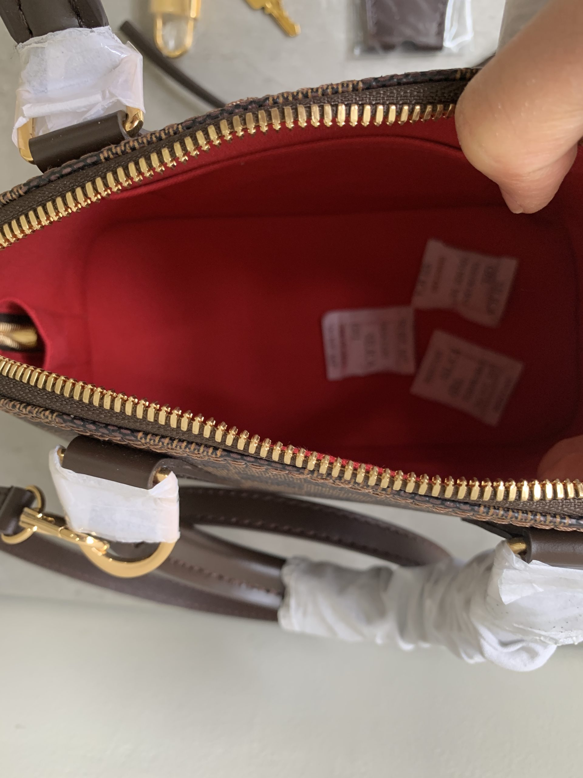 Louis Vuitton Alma BB Damier Ebene Louis Vuitton Alma BB Damier Ebene