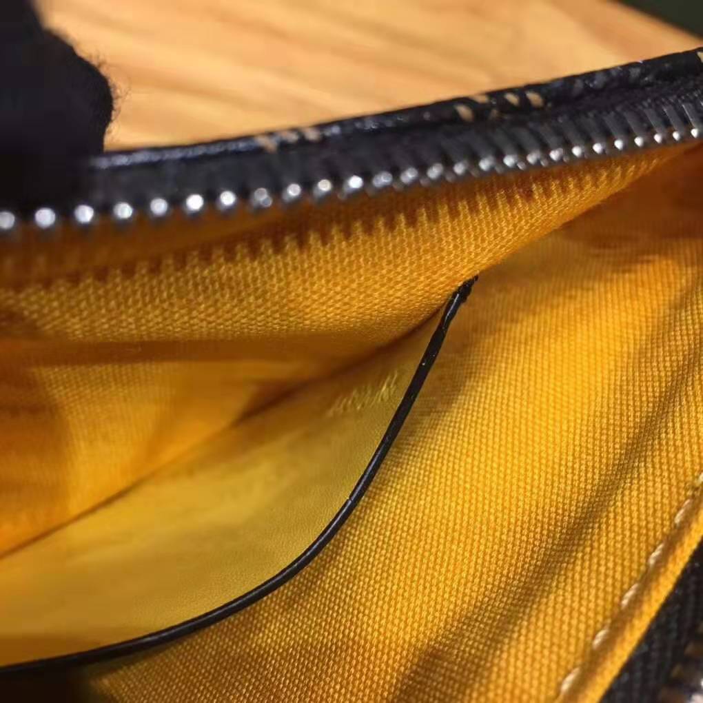 Goyard Senat Pouch PM Black Goyard Senat Pouch PM Black