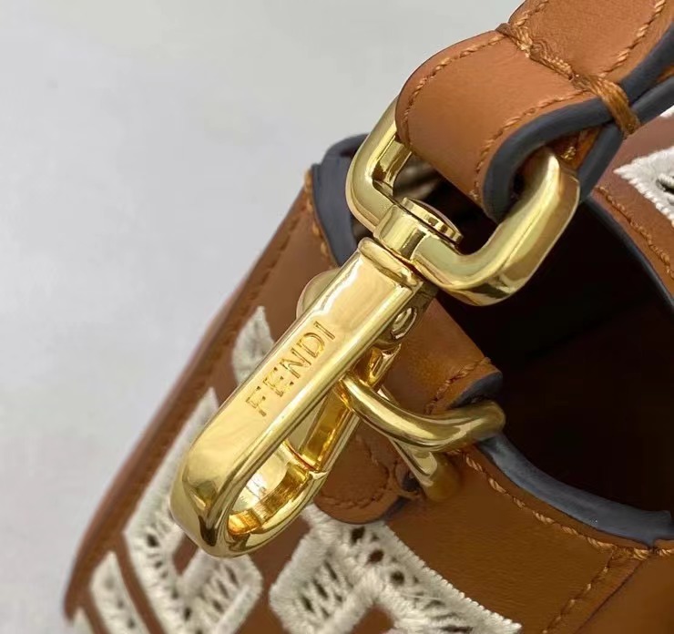 Fendi Baguette Brown Leather FF Embroidery Fendi Baguette Brown Leather FF Embroidery