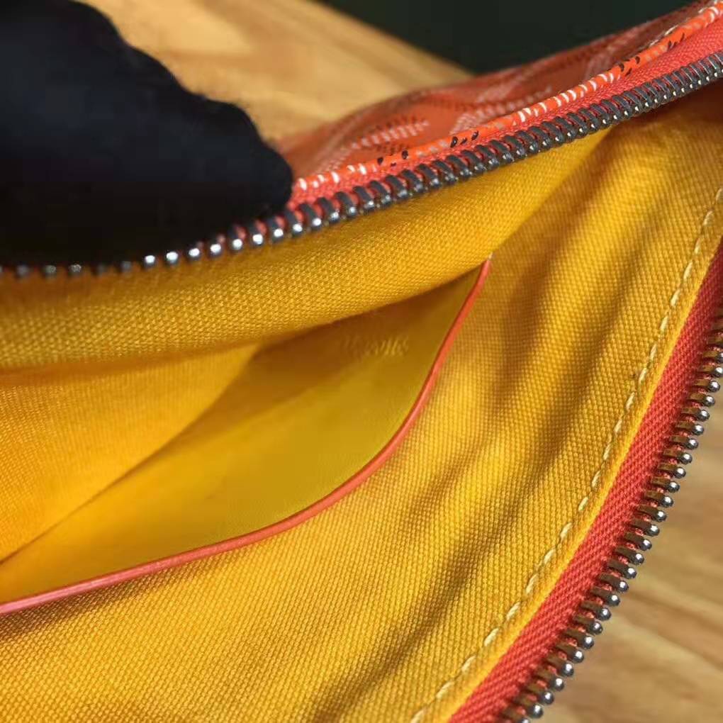 Goyard Senat Pouch PM Orange Goyard Senat Pouch PM Orange