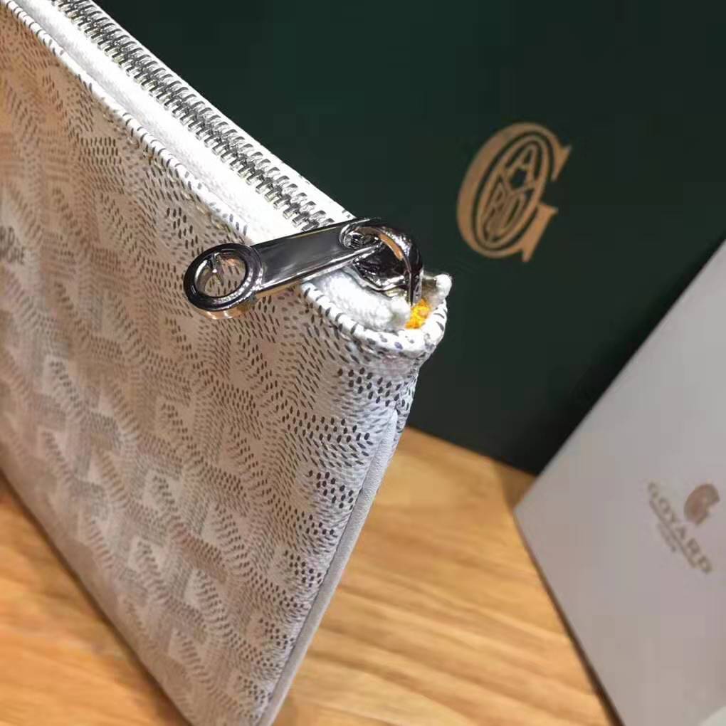 Goyard Senat Pouch PM White Goyard Senat Pouch PM White