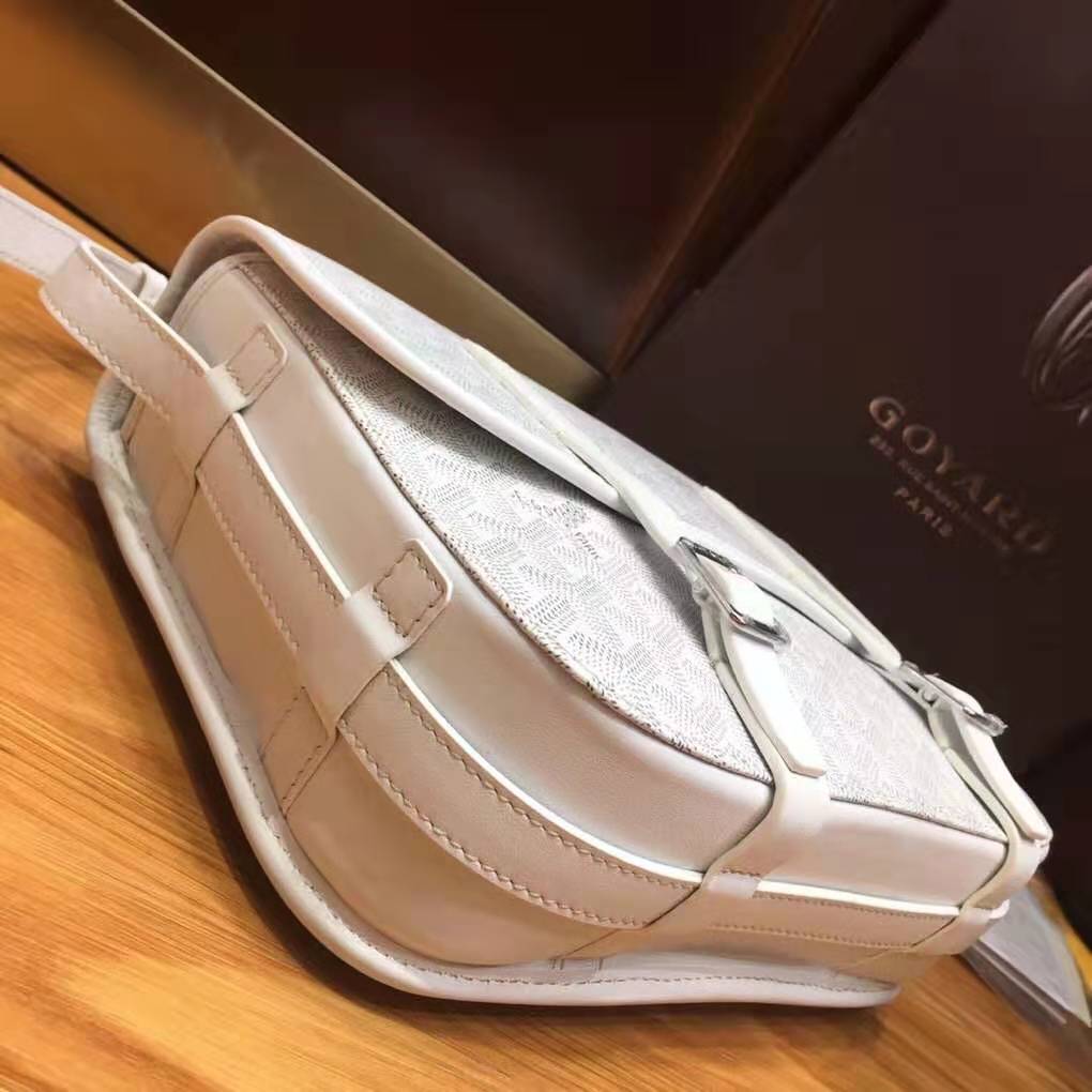 Goyard Belvedere Messenger MM White Goyard Belvedere Messenger MM White