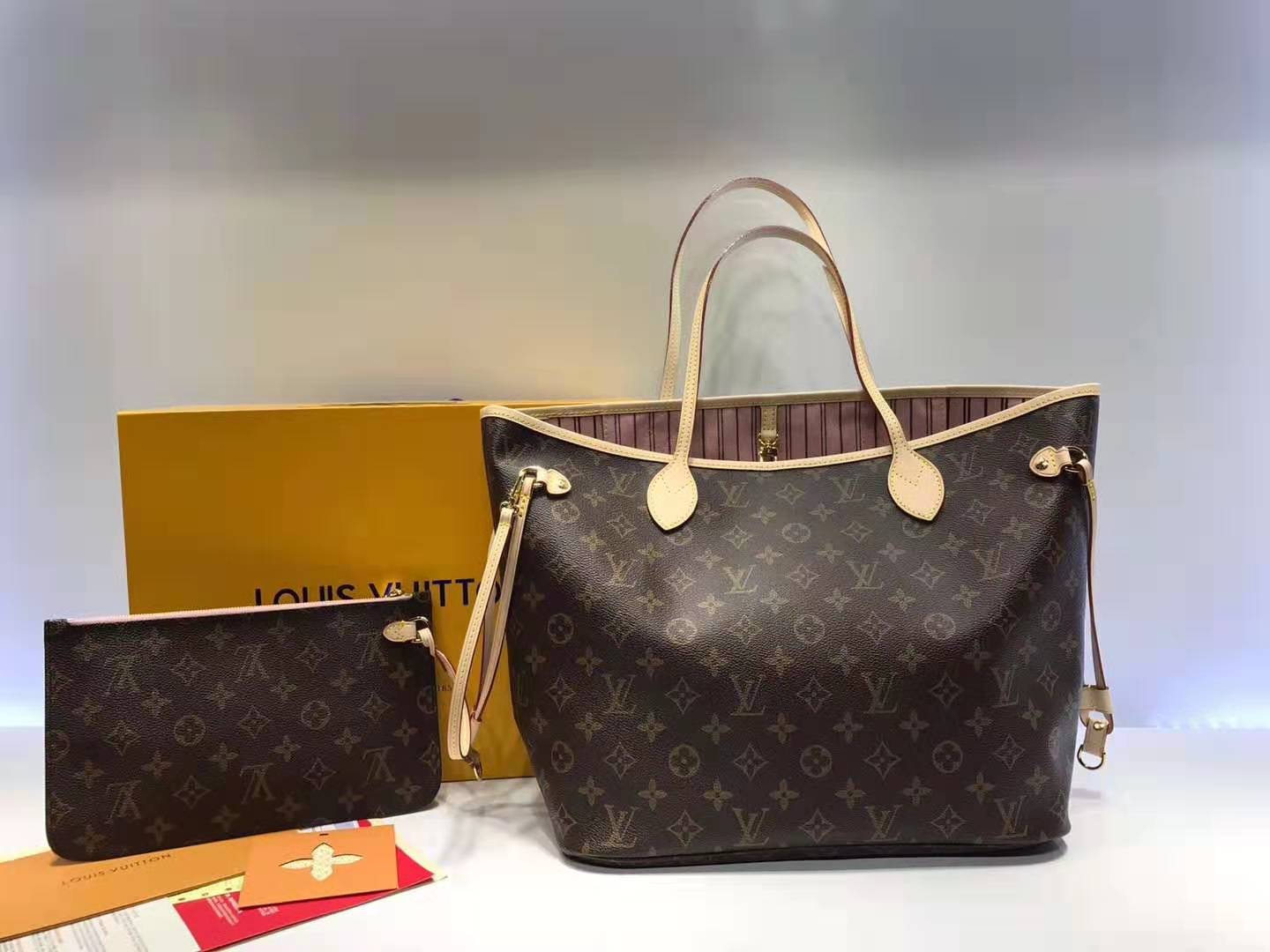 Louis Vuitton Neverful MM