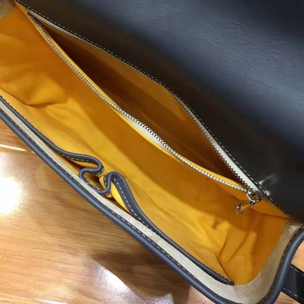 Goyard Belvedere Messenger MM Grey Goyard Belvedere Messenger MM Grey