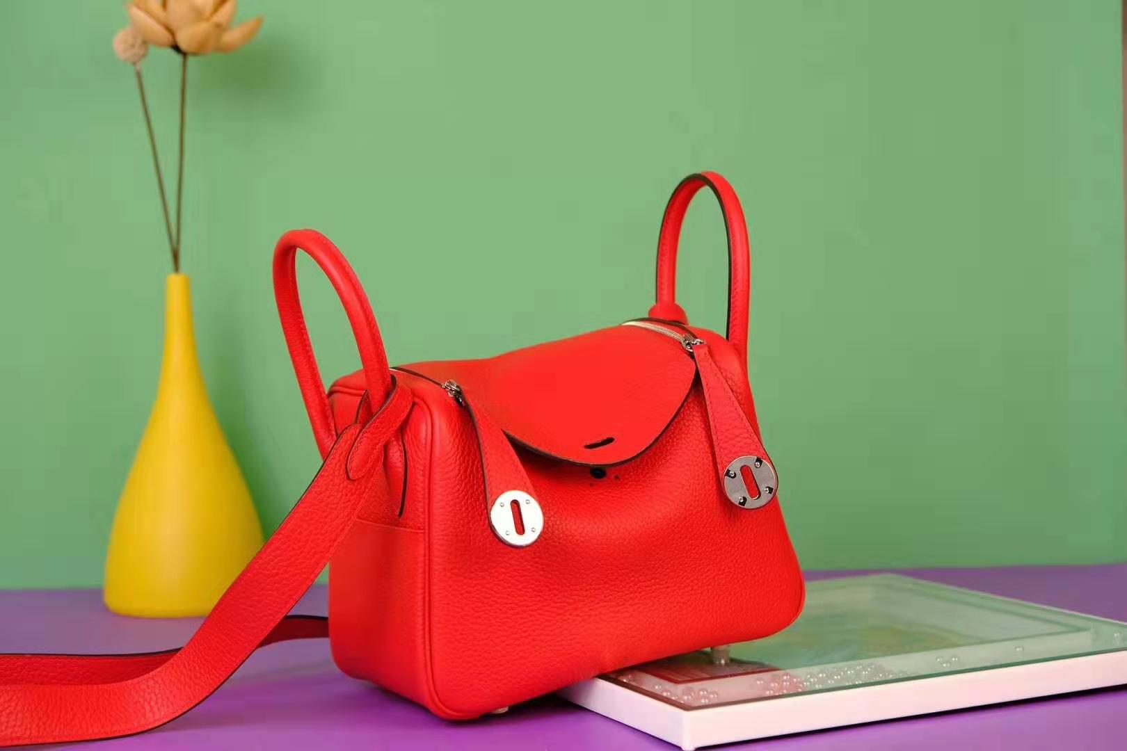 Hermès Lindy Mini Clemence Rouge De Coeur PHW