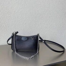 LV Easy Pouch On Strap LV Easy Pouch On Strap