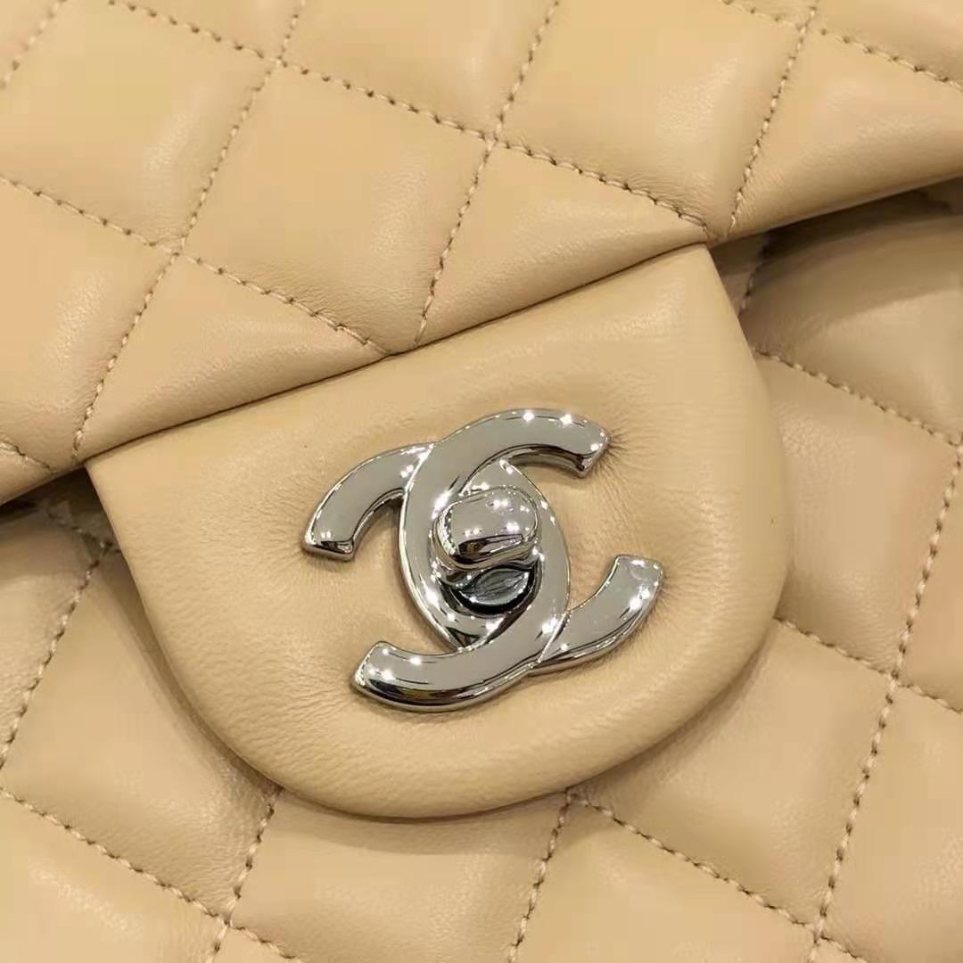 Chanel Classic Double Flap Medium Lambskin Beige Chanel Classic Double Flap Medium Lambskin Beige