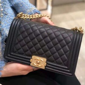 Chanel Boy Black Caviar Medium GHW