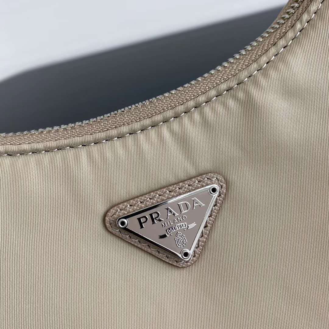 Prada Re-Edition 2005 Nylon Bag Beige Prada Re-Edition 2005 Nylon Bag Beige