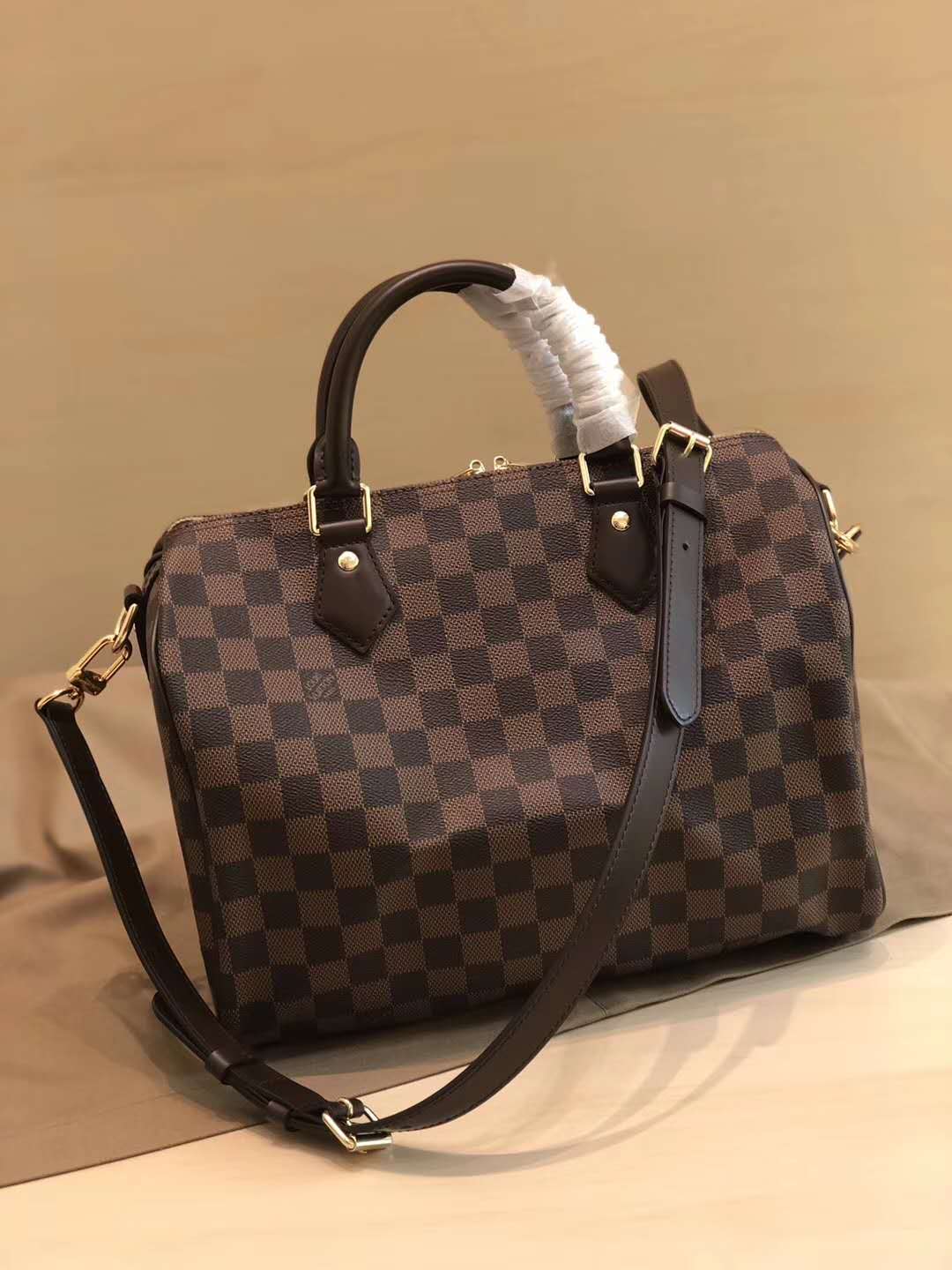 LV Speedy Bandouliere 30