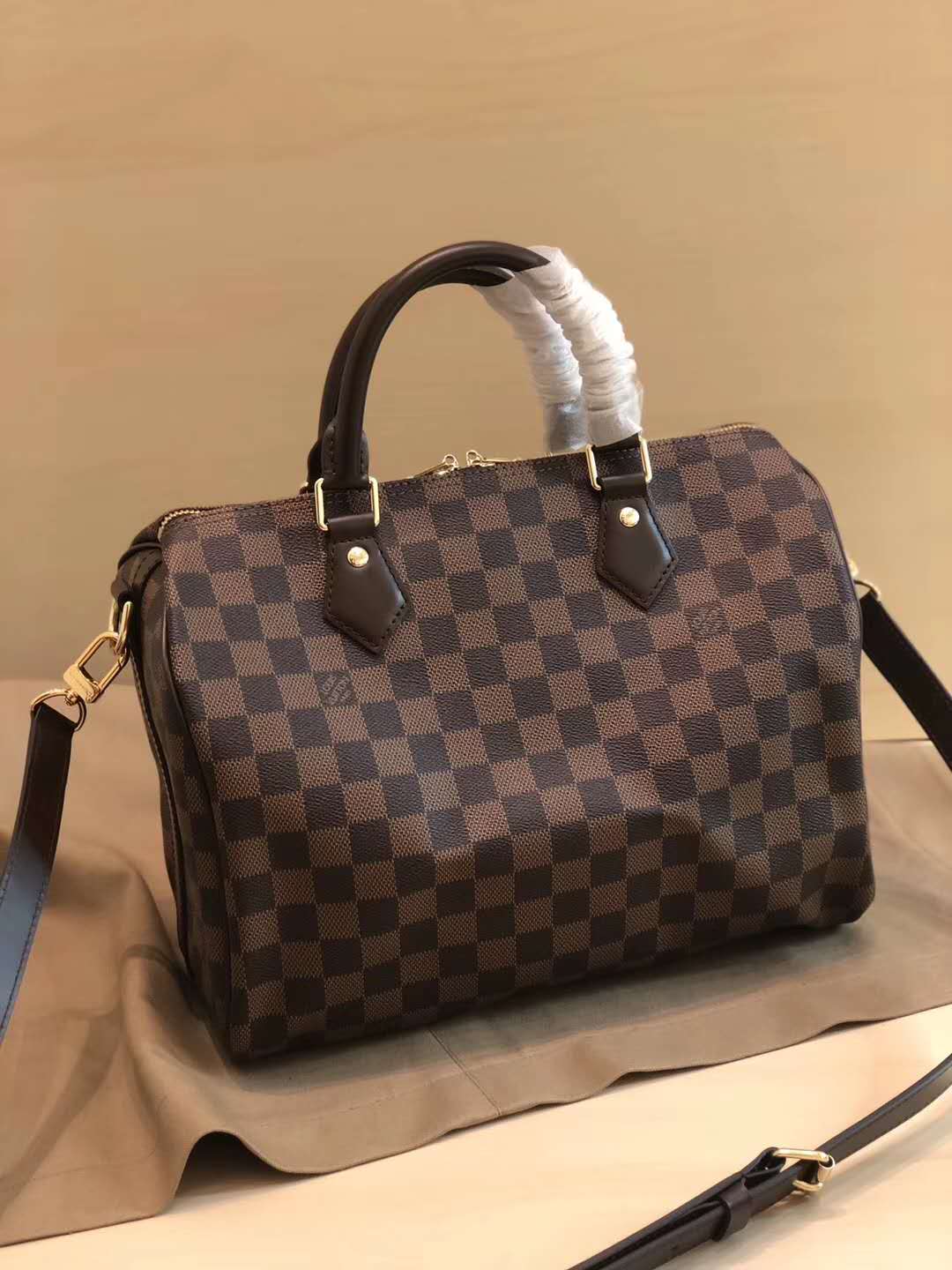 LV Speedy Bandouliere 30 LV Speedy Bandouliere 30