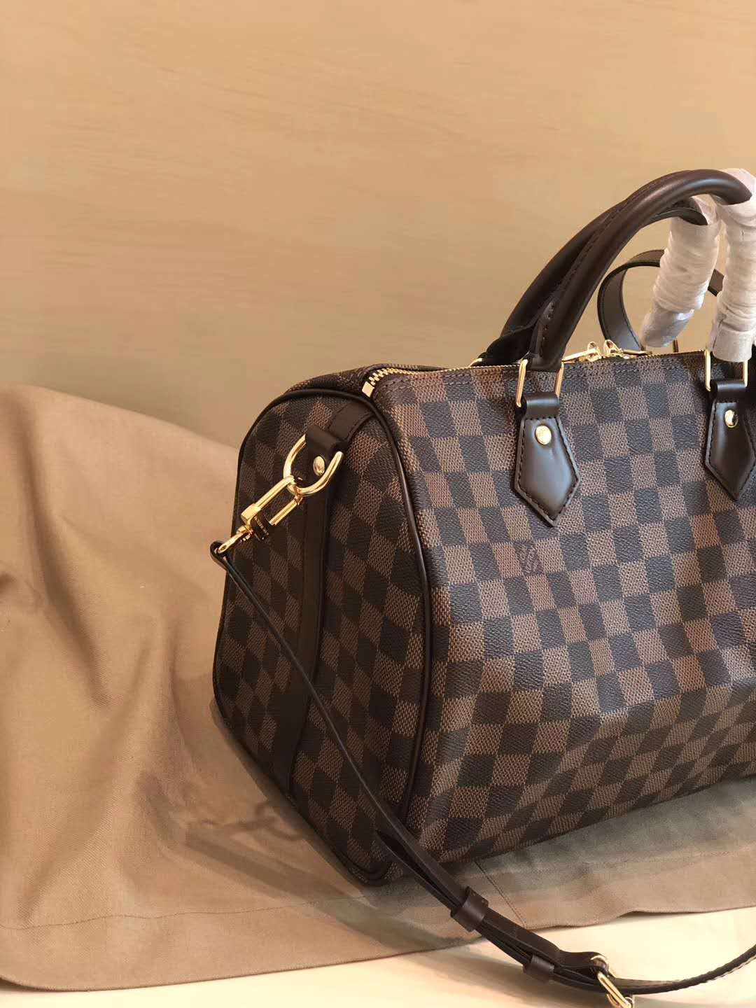 LV Speedy Bandouliere 30 LV Speedy Bandouliere 30