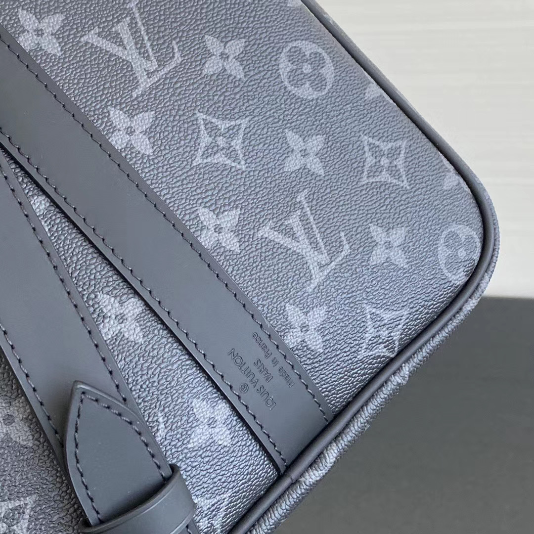 LV Keepall Bandoulière 45 Monogram Eclipse Canvas LV Keepall Bandoulière 45 Monogram Eclipse Canvas