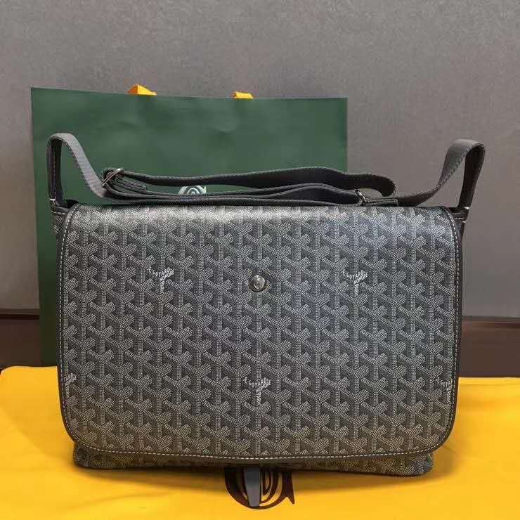 Goyard Capetien Bag