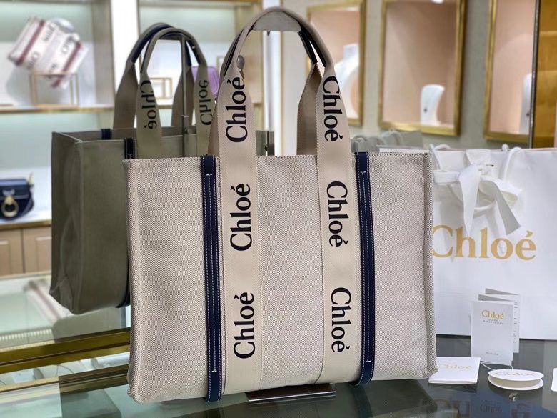 Chloe Large Woody Tote Bag