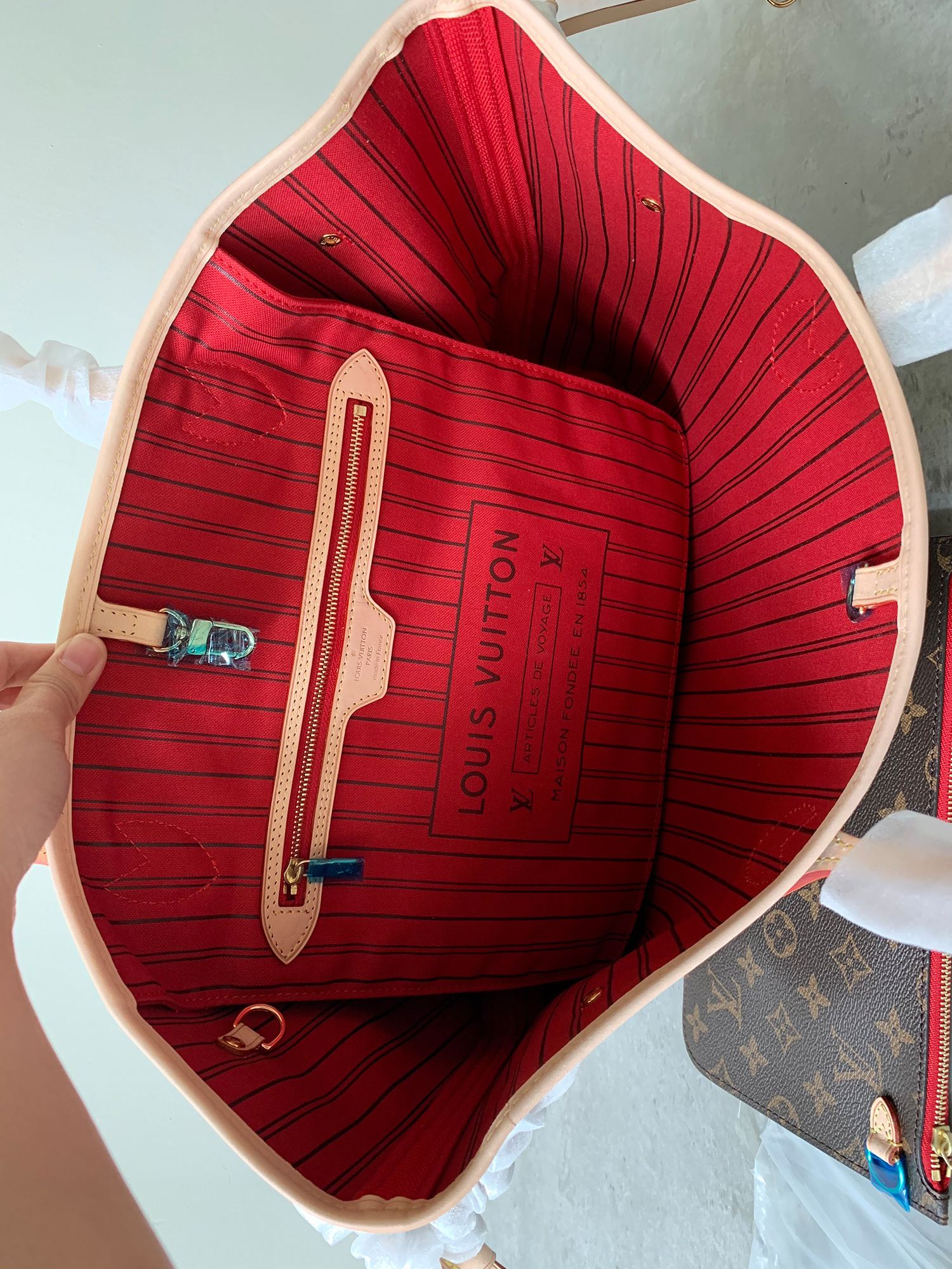 (Ready) Louis Vuitton Neverful MM Monogram Cerise (Ready) Louis Vuitton Neverful MM Monogram Cerise