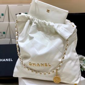 Chanel 22 Large Handbag