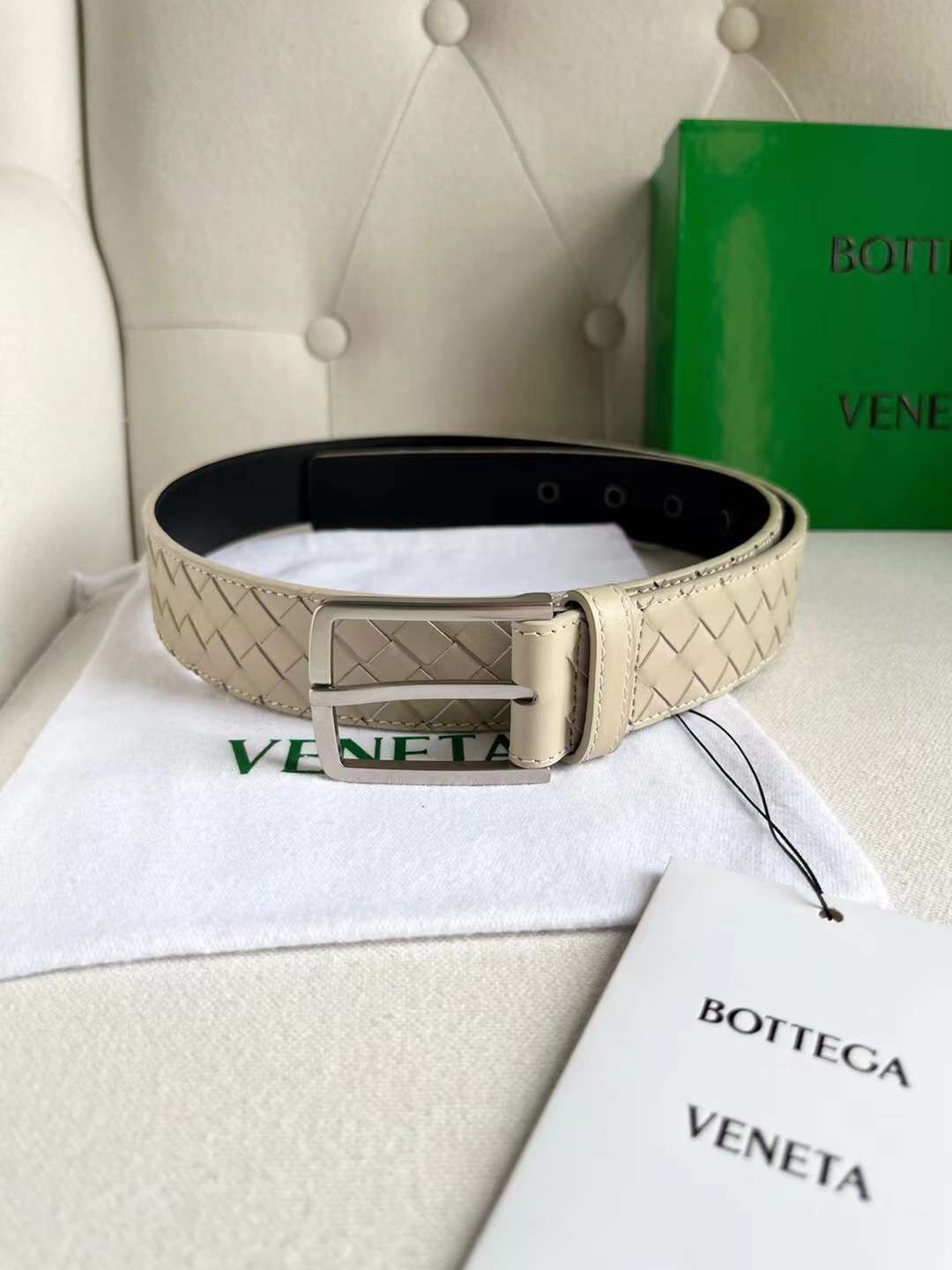 BV Intrecciato Belt