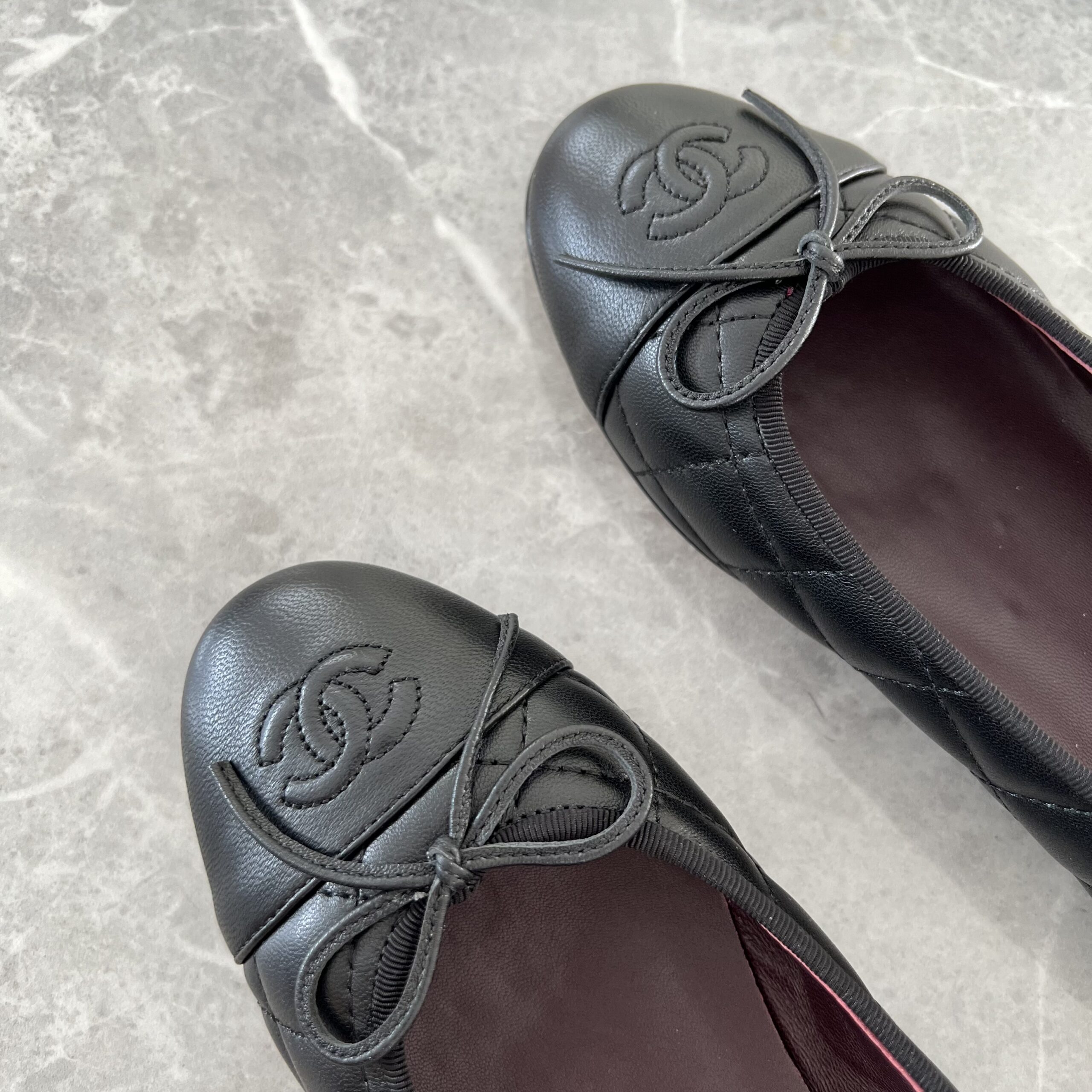 Chanel Black Quilted Cap Toe Ballerina Flats Chanel Black Quilted Cap Toe Ballerina Flats