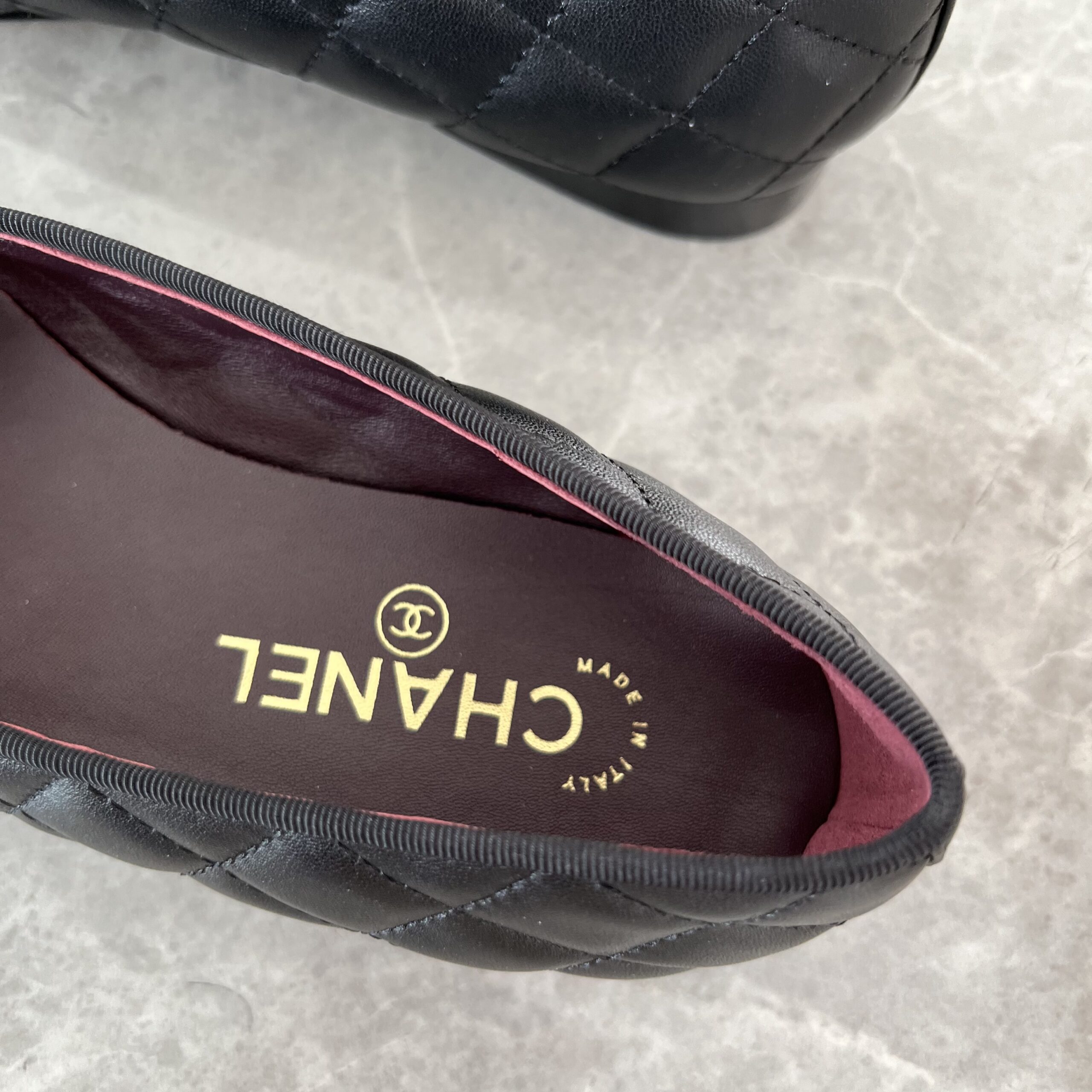 Chanel Black Quilted Cap Toe Ballerina Flats Chanel Black Quilted Cap Toe Ballerina Flats