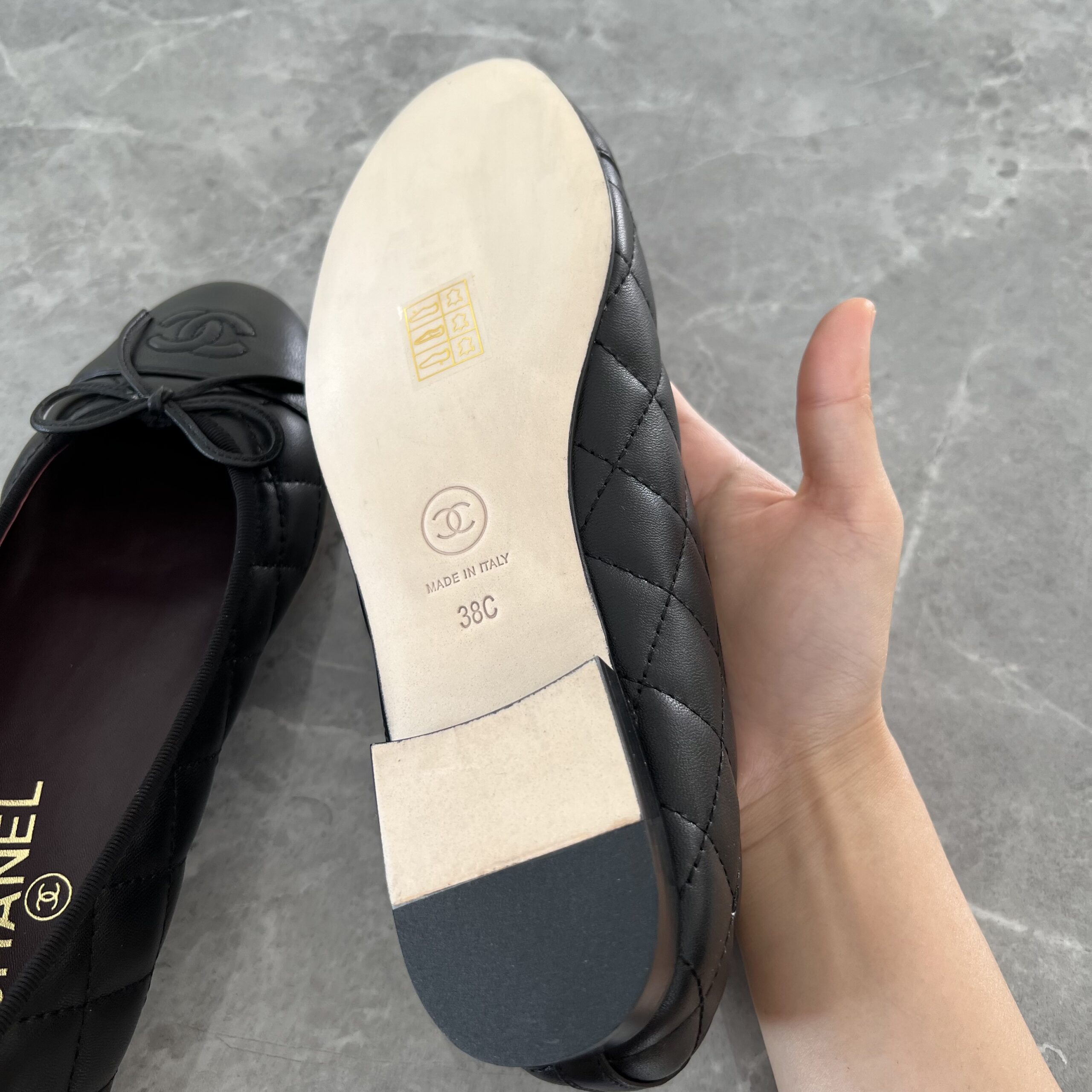 Chanel Black Quilted Cap Toe Ballerina Flats Chanel Black Quilted Cap Toe Ballerina Flats