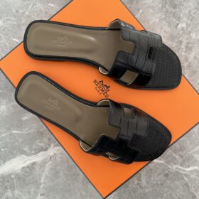 Hermes Oran Black Matte Crocodile Hermes Oran Black Matte Crocodile