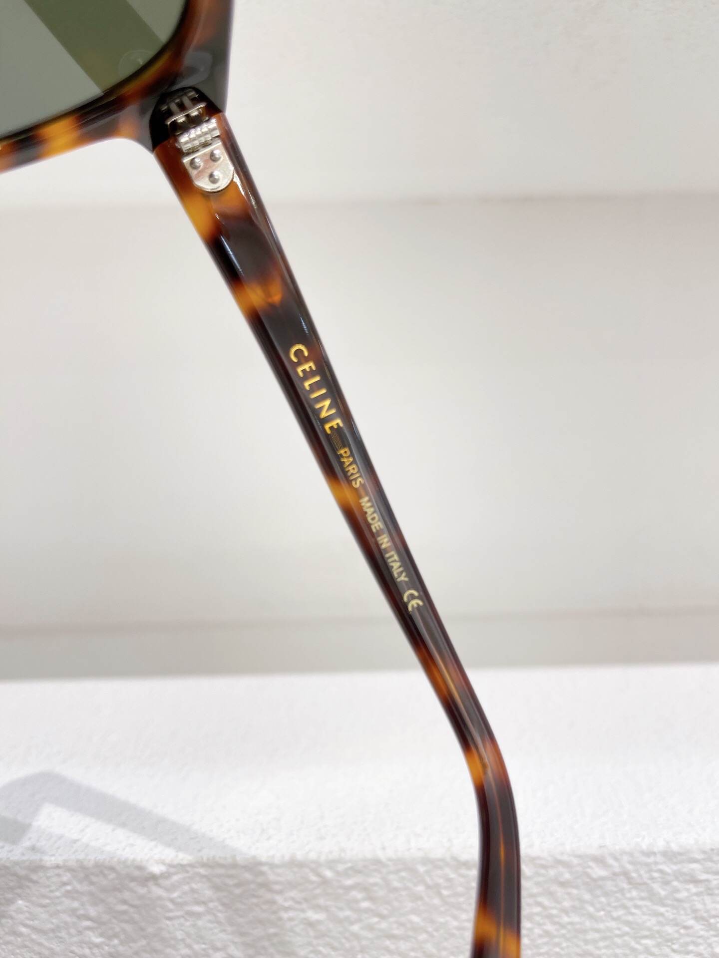 Celine Oversized S002 Sunglasses Celine Oversized S002 Sunglasses