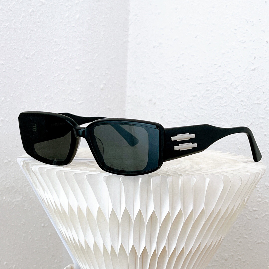 Gentle Monster Deus Sunglasses