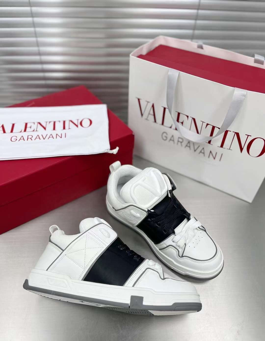 Valentino Sneaker