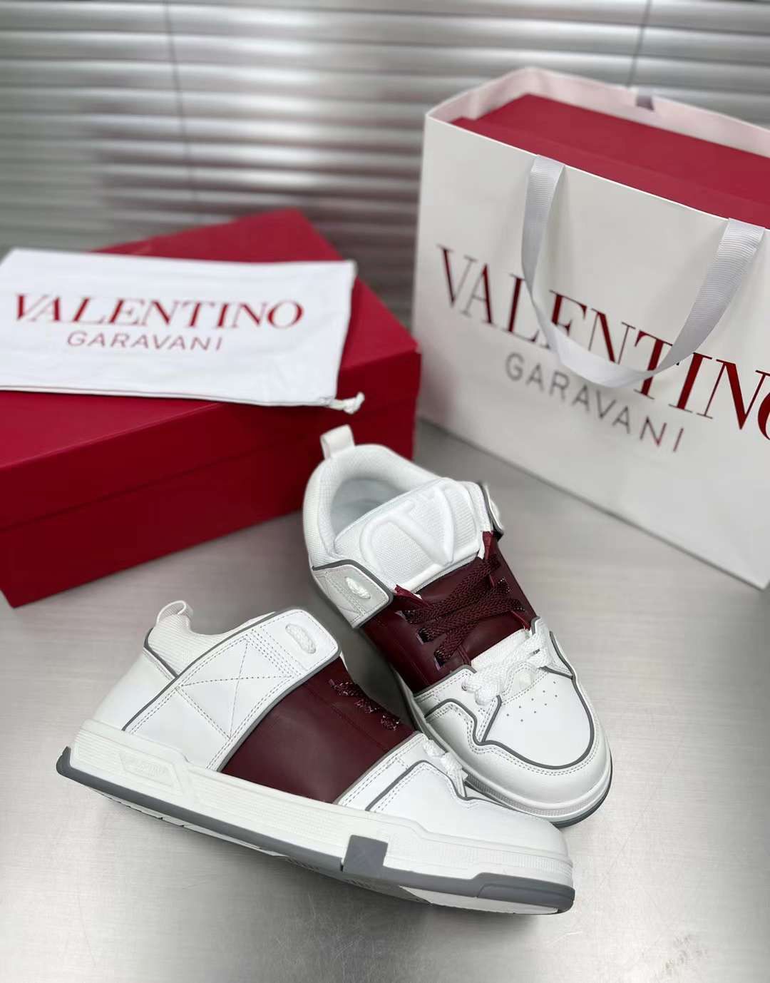Valentino Sneaker