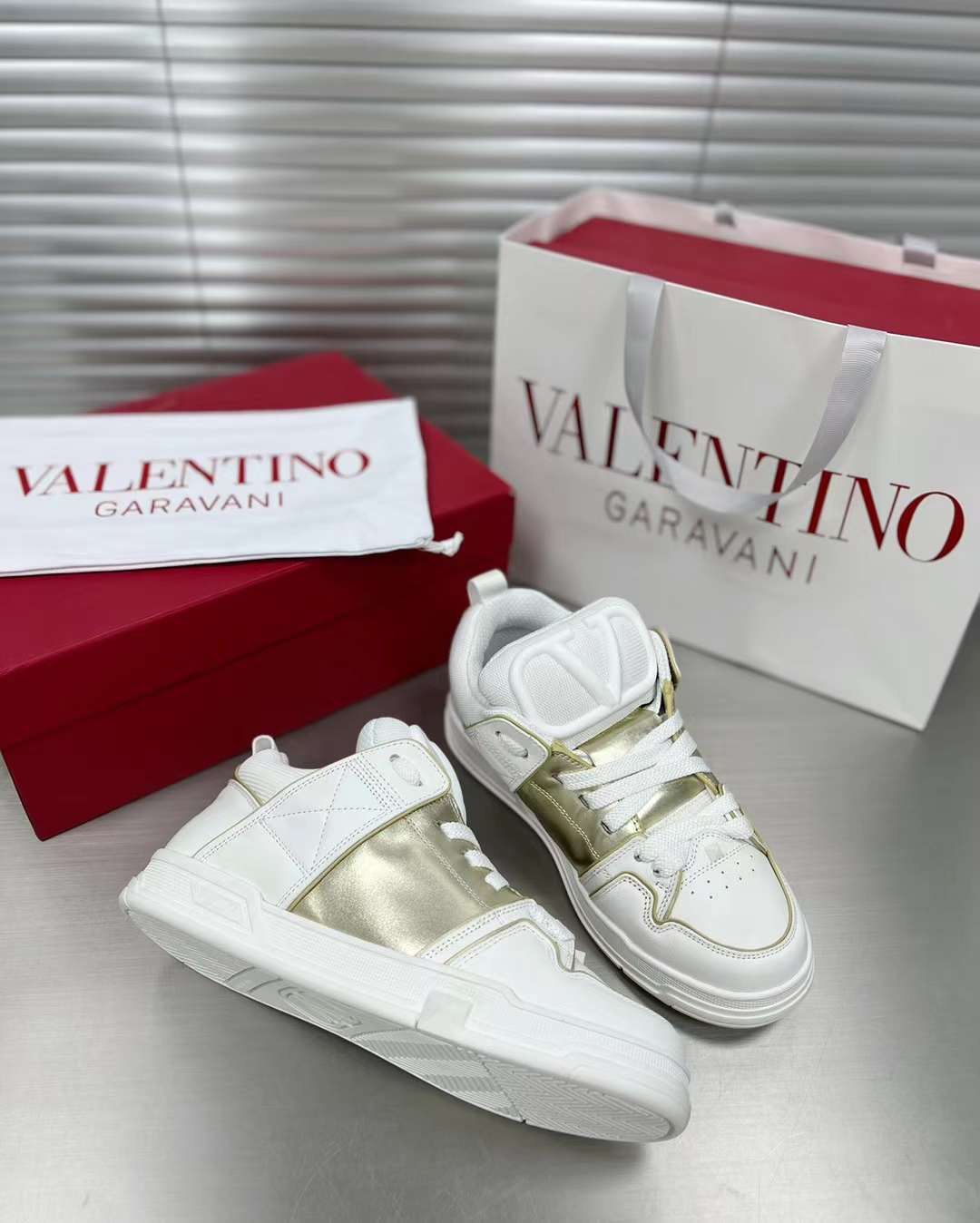 Valentino Sneaker