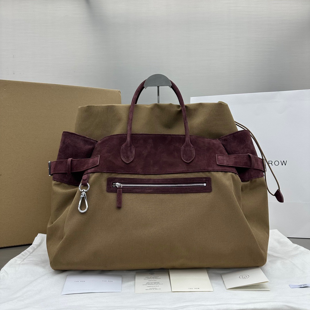 Chanel Small Vanity Case